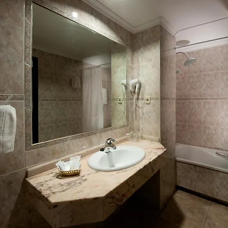 Duque De Lerma Hotel