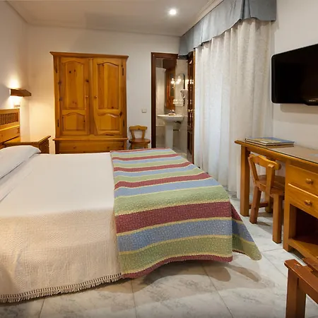 Hotel Duque De Lerma 2*