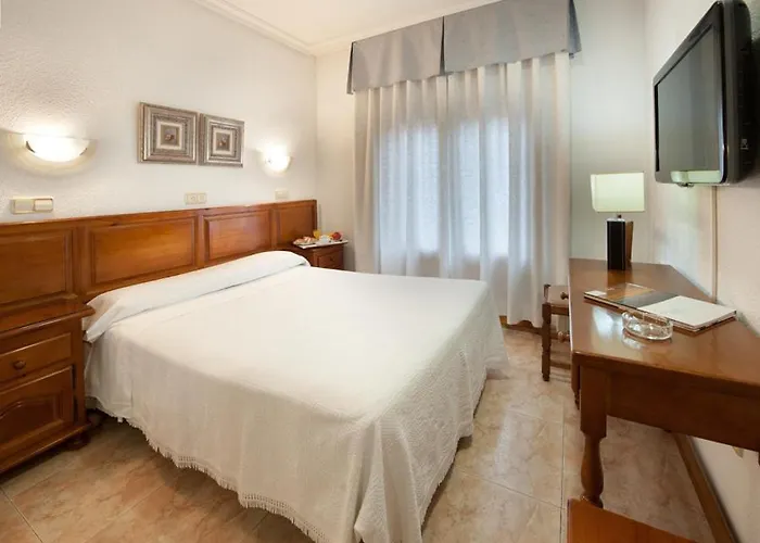 Hotel Duque De Lerma 2*